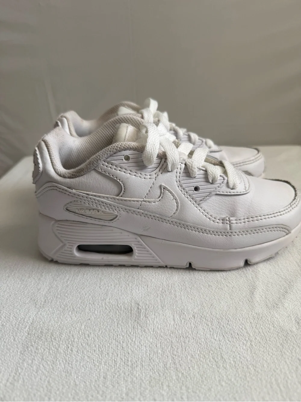 Nike Air Max 90 LTR PS Triple White Kids Size 1Y CD6867-100 No Box